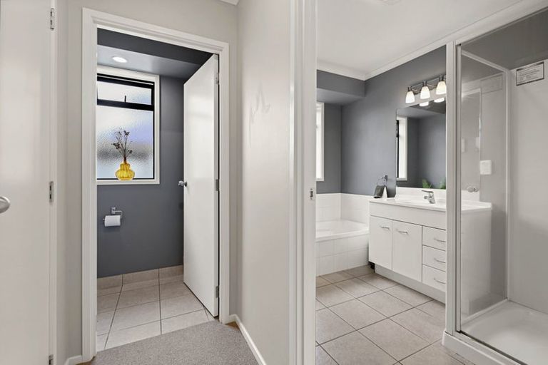 Photo of property in 21 Burgundy Court, Rototuna, Hamilton, 3210