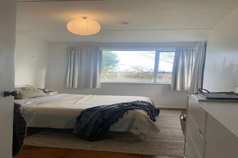 Photo of property in 157 Frankley Road, Frankleigh Park, New Plymouth, 4310