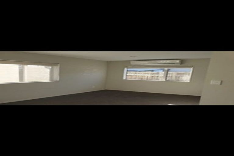 Photo of property in 18/45a Swanson Road, Henderson, Auckland, 0610