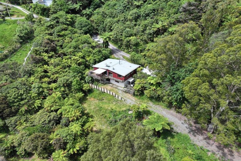Photo of property in 1721a Akatarawa Road, Akatarawa Valley, Upper Hutt, 5372