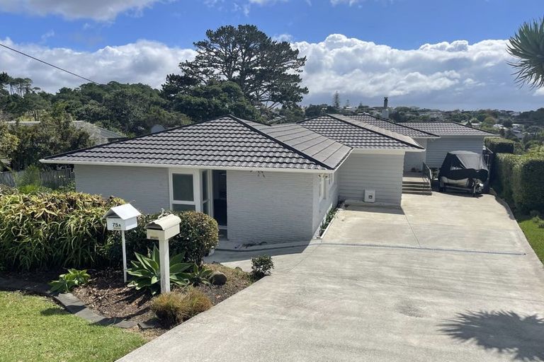 Photo of property in 75 Park Rise, Campbells Bay, Auckland, 0630