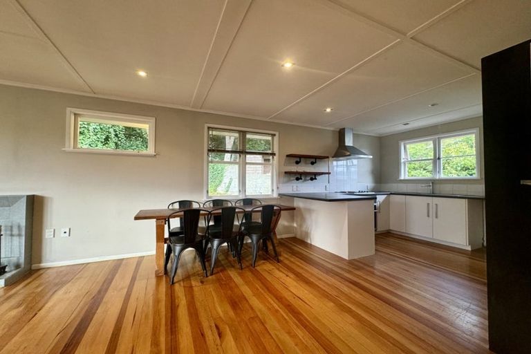 Photo of property in 95 Thomas Street, Stokes Valley, Lower Hutt, 5019