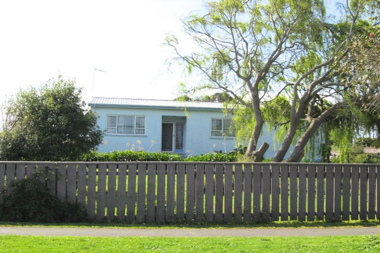 Photo of property in 8a Wordsworth Street, Gonville, Whanganui, 4501