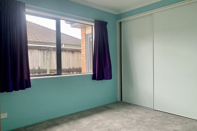 Photo of property in 7 Applebox Lane, Henderson, Auckland, 0612
