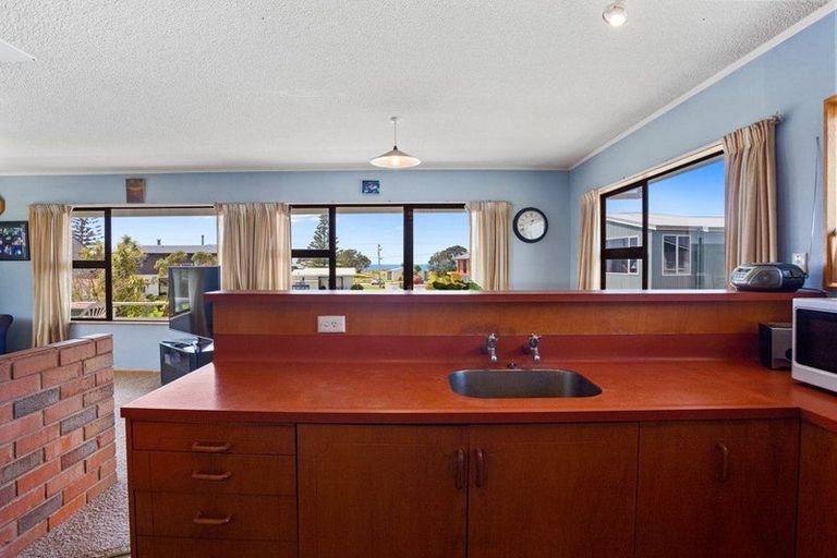 Photo of property in 13 Snell Crescent, Waihi Beach, 3611
