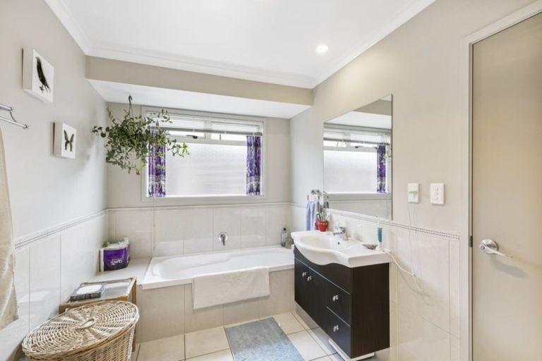 Photo of property in 23 Malta Crescent, Katikati, 3129