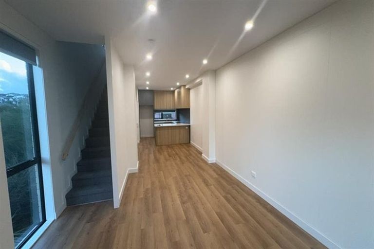 Photo of property in 48 Parkwood Avenue, Westgate, Auckland, 0614