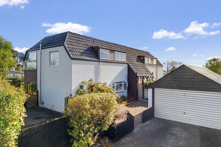 Photo of property in 1 Quinton Place, Bishopdale, Christchurch, 8053