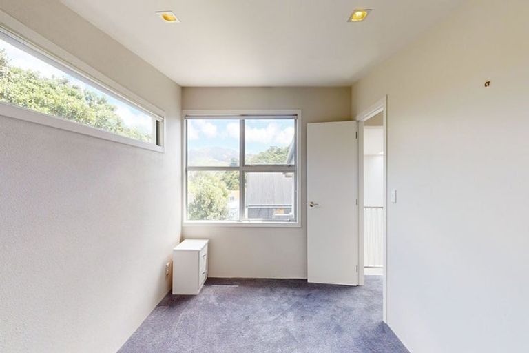 Photo of property in 94b Khandallah Road, Khandallah, Wellington, 6035