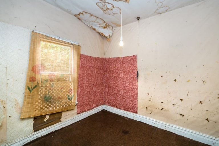 Photo of property in 11 Hayward Street, Featherston, 5710