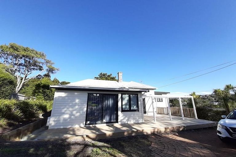 Photo of property in 24 Inglis Street, Birkenhead, Auckland, 0626