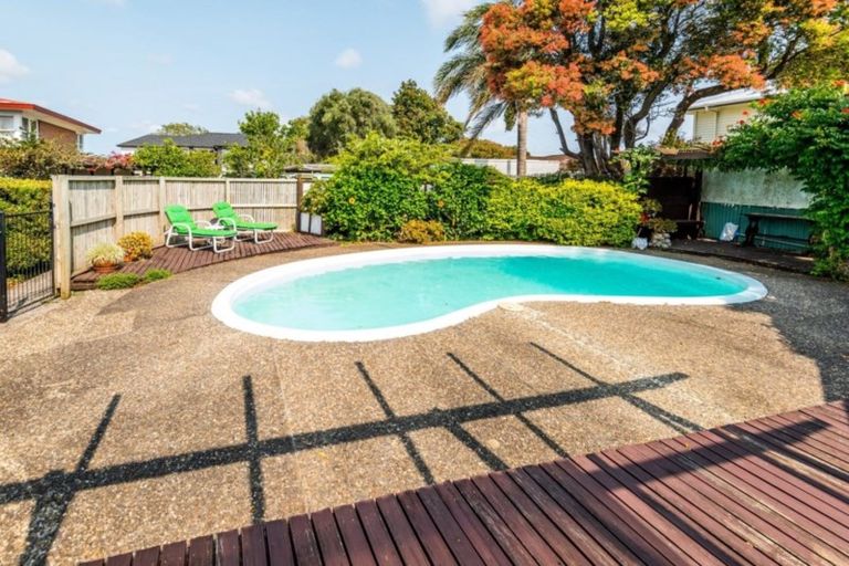 Photo of property in 3 Carlie Street, Papatoetoe, Auckland, 2025