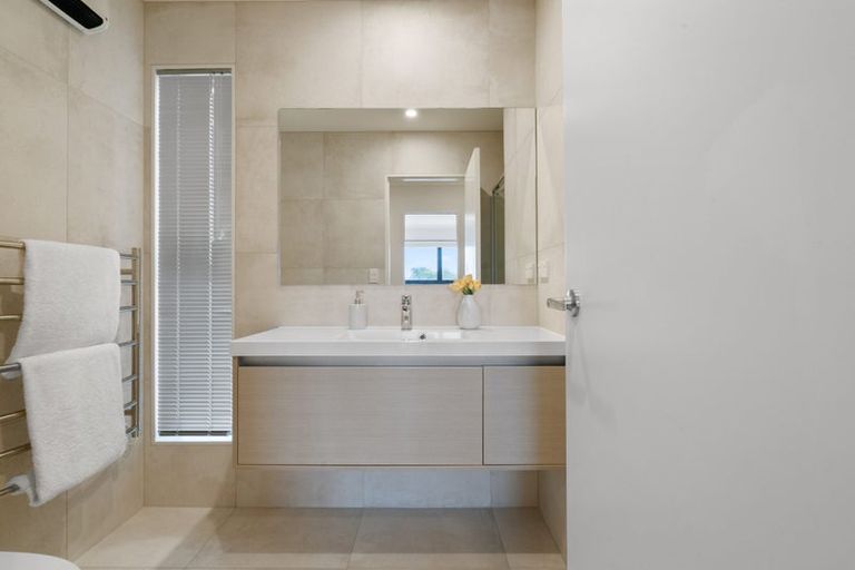 Photo of property in 12 Matairangi Avenue, Totara Heights, Auckland, 2105