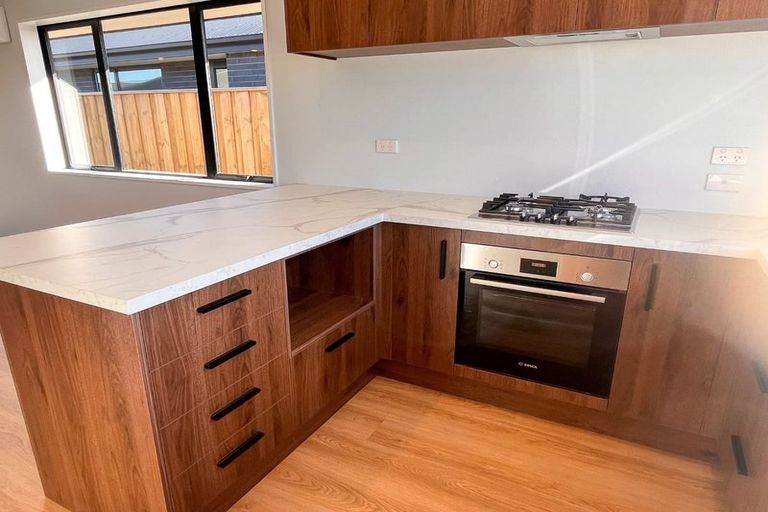 Photo of property in 15 Borland Street, Woodend, 7610