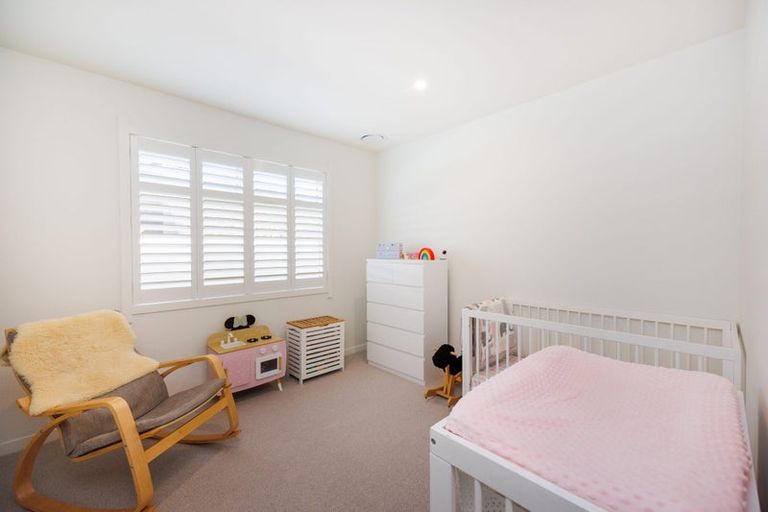Photo of property in 48 Memorial Drive, Hokowhitu, Palmerston North, 4410