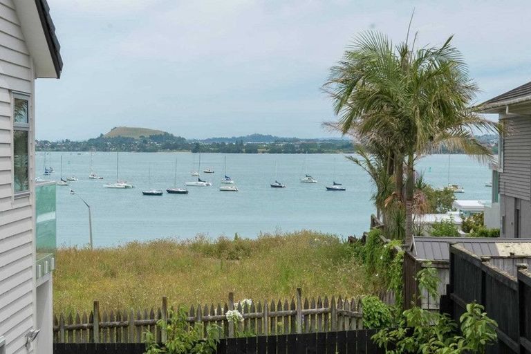 Photo of property in 139b Bucklands Beach Road, Bucklands Beach, Auckland, 2012