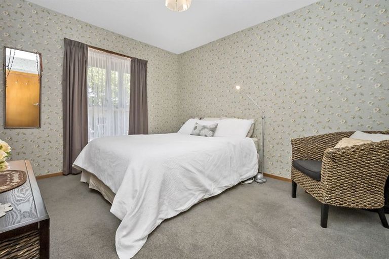 Photo of property in 325 Sawyers Arms Road, Bishopdale, Christchurch, 8053