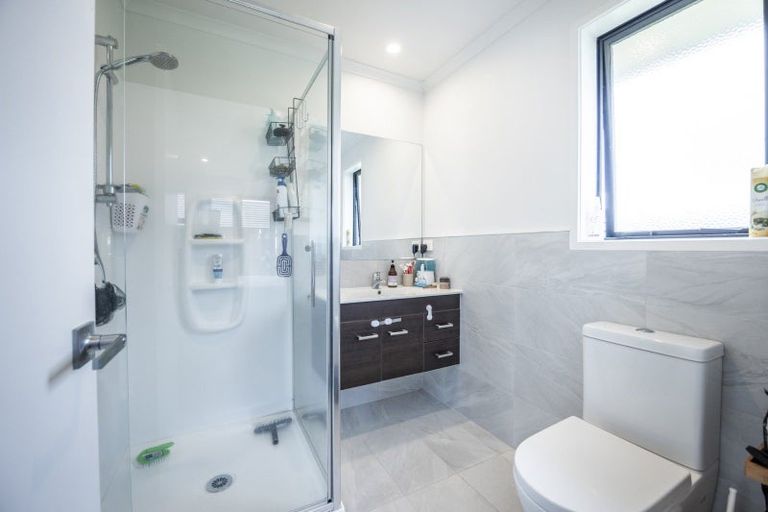 Photo of property in 8 Ladeira Place, Fitzroy, Hamilton, 3206