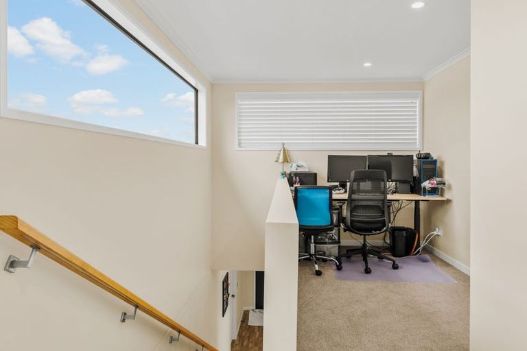 Photo of property in 34 Tangaroa Place, Poike, Tauranga, 3112