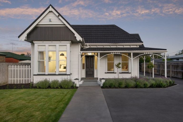 Photo of property in 8 North Parade, Richmond, Christchurch, 8013