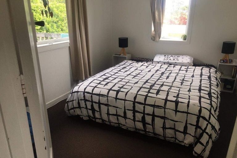 Photo of property in 51 Pembroke Road, Northland, Wellington, 6012