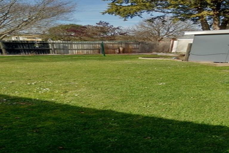 Photo of property in 38 Pembroke Street, Avondale, Christchurch, 8061