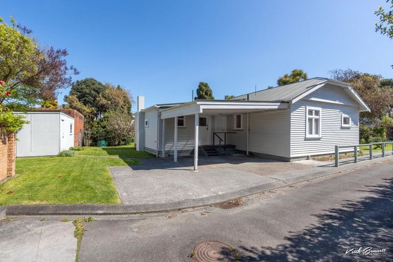 Photo of property in 38 Norton Park Avenue, Fairfield, Lower Hutt, 5011