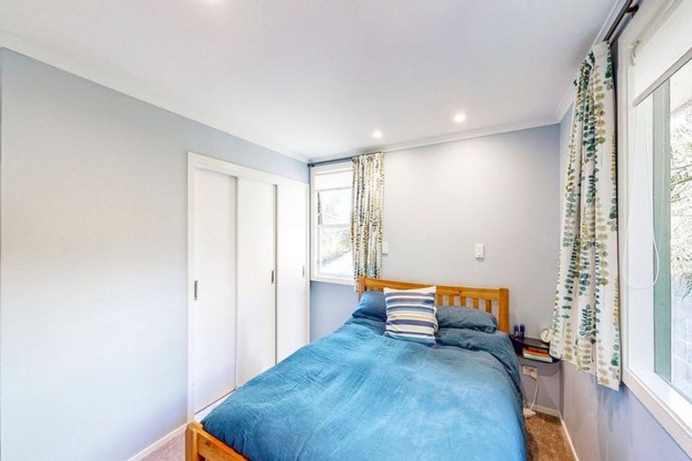 Photo of property in 26 Doris Gordon Crescent, Crofton Downs, Wellington, 6035