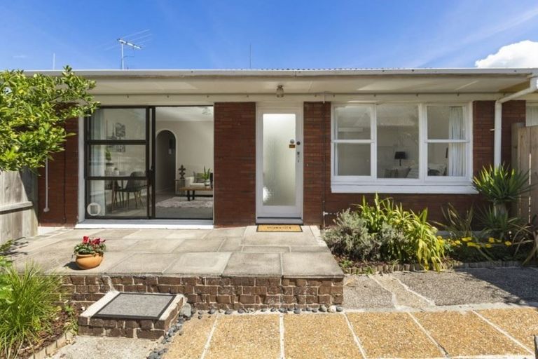 Photo of property in 3/3 Fentham Road, Hauraki, Auckland, 0622