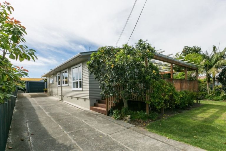 Photo of property in 10 Rogers Road, Bay View, Napier, 4104