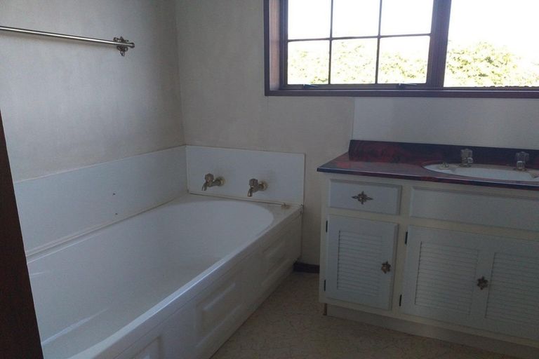 Photo of property in 299 Pollock Road, Glenham, Wyndham, 9891