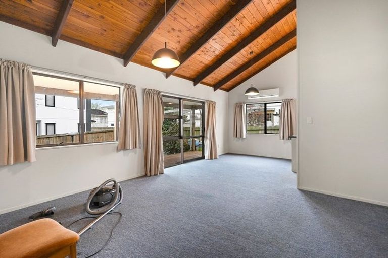 Photo of property in 41b Lake Crescent, Hamilton Lake, Hamilton, 3204