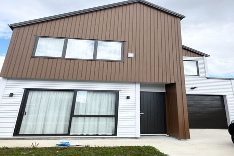 Photo of property in 14 Kairakau Street, Takanini, 2110