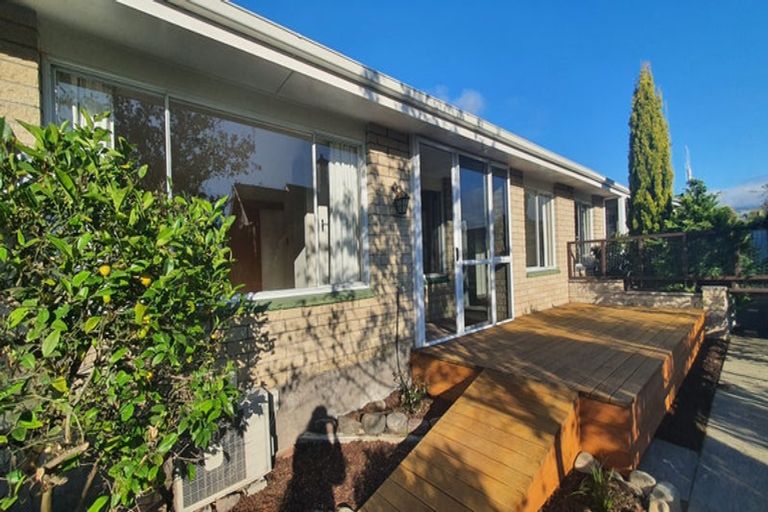 Photo of property in 2 Browns Avenue, Waimate, 7924