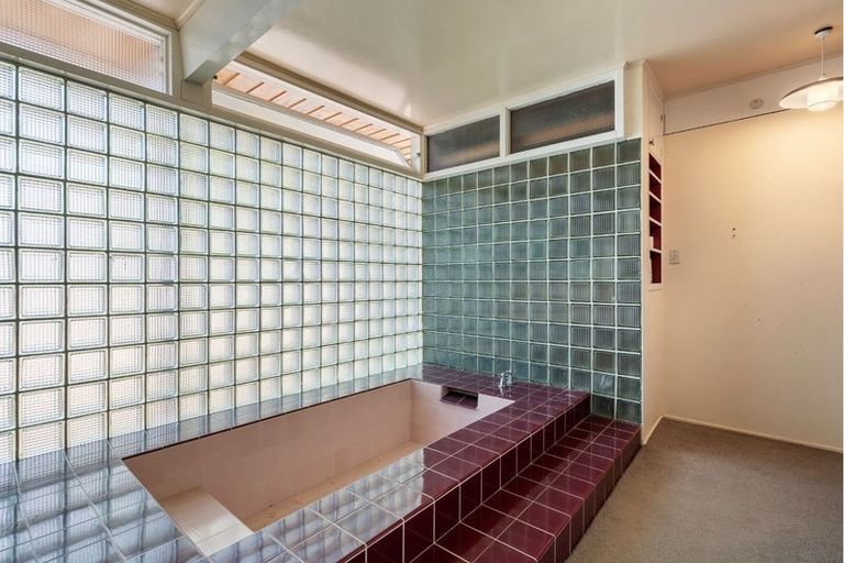 Photo of property in 158 Point View Drive, East Tamaki Heights, Auckland, 2016