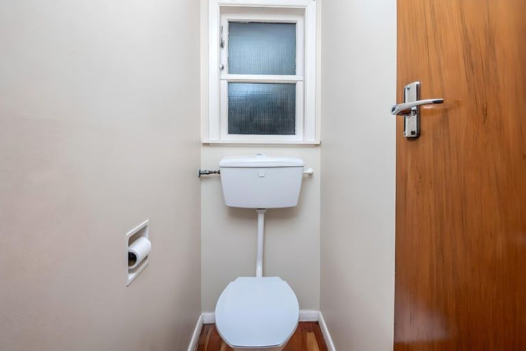 Photo of property in 26 Arapiko Street, Johnsonville, Wellington, 6037