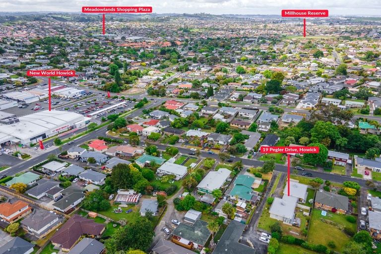 Photo of property in 1-2/19 Pegler Drive, Howick, Auckland, 2014