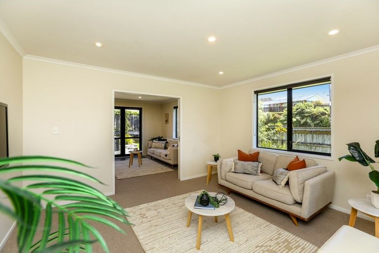 Photo of property in 1185f South Road, Oakura, 4314