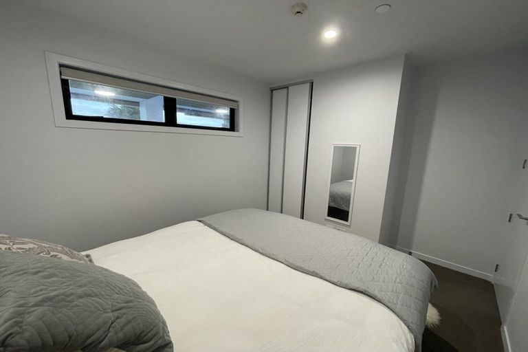 Photo of property in Frank Sargeson Apts, 1/74g Anzac Street, Takapuna, Auckland, 0622