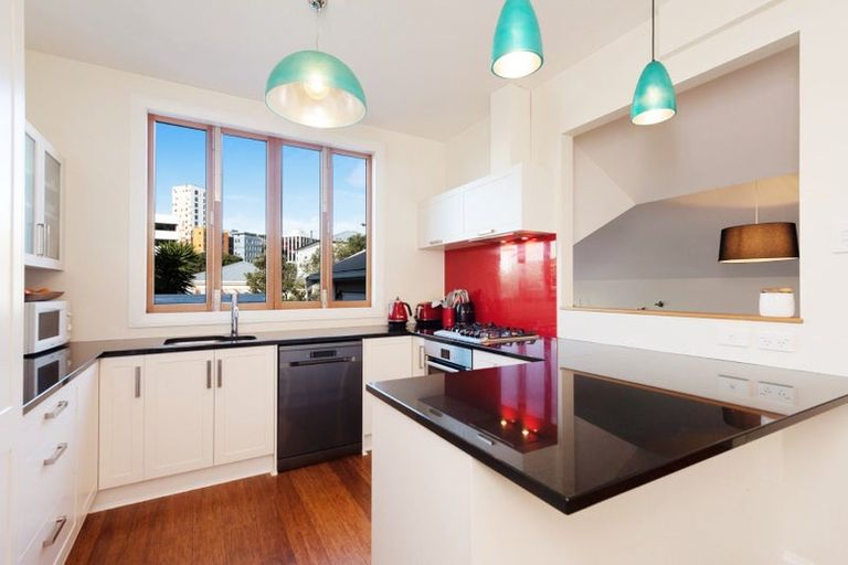 Photo of property in 6 Goring Street, Thorndon, Wellington, 6011