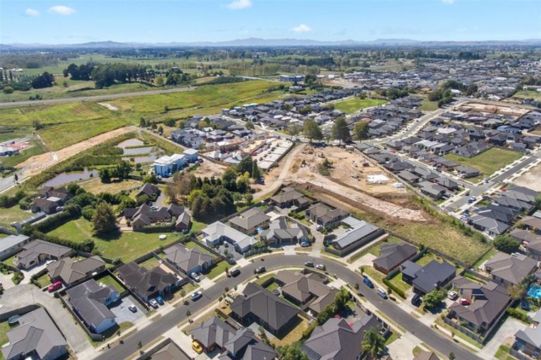 Photo of property in 29 Sirius Crescent, Rototuna North, Hamilton, 3210