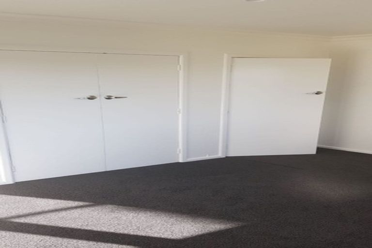 Photo of property in 153 The Ridgeway, Mornington, Wellington, 6021