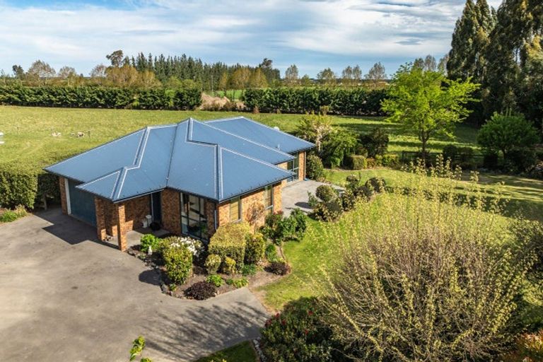 Photo of property in 107 Horndon Street, Darfield, 7571