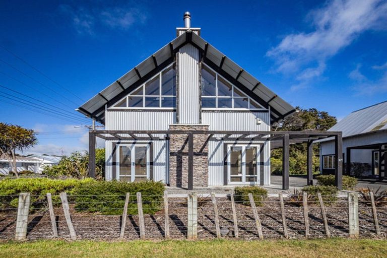 Photo of property in 16b Tay Street, Ohakune, 4625