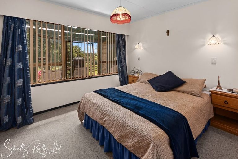 Photo of property in 1610 Paparoa-oakleigh Road, Taipuha, Paparoa, 0571