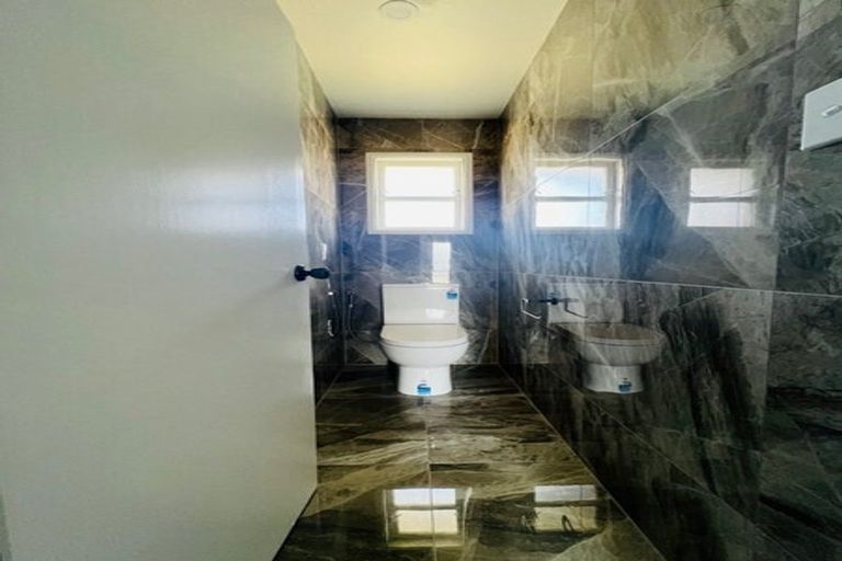 Photo of property in 2/22 Puhinui Road, Manukau, Auckland, 2104