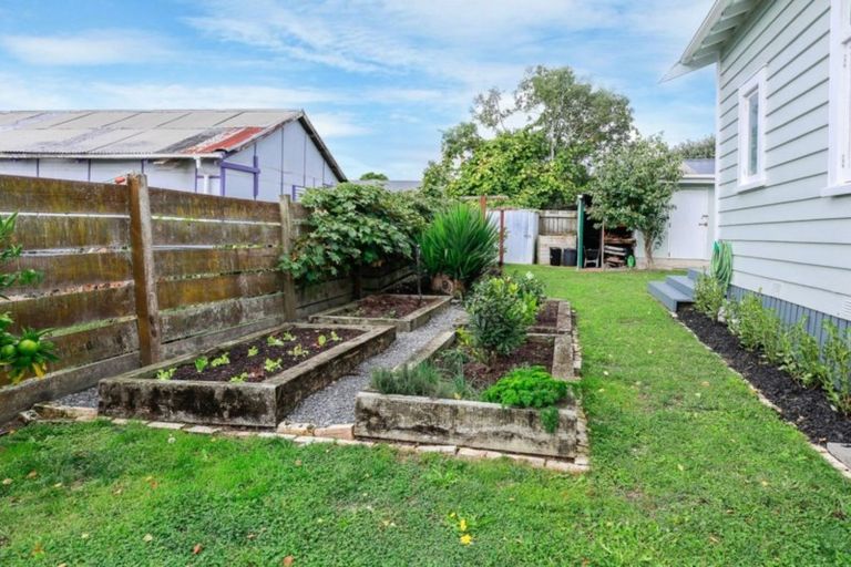 Photo of property in 3 Kiwi Avenue, Forest Lake, Hamilton, 3200