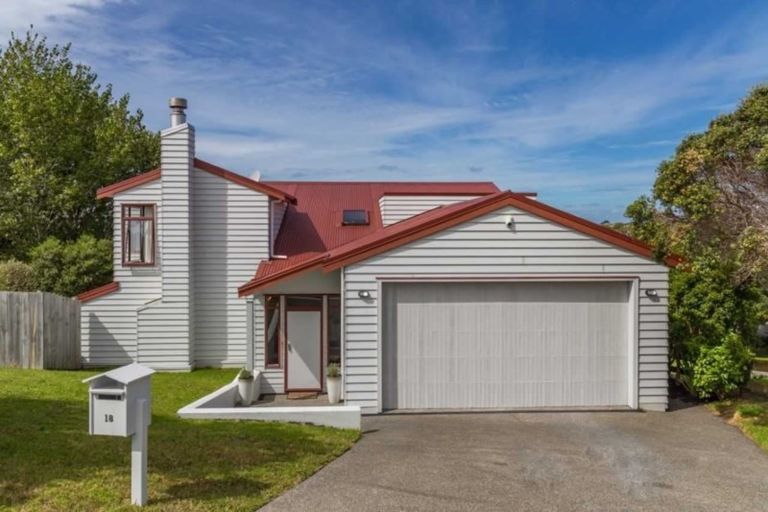 Photo of property in 18 Castaway Place, Gulf Harbour, Whangaparaoa, 0930