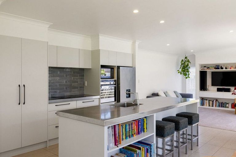 Photo of property in 33f Kelly Road, Cambridge, 3434