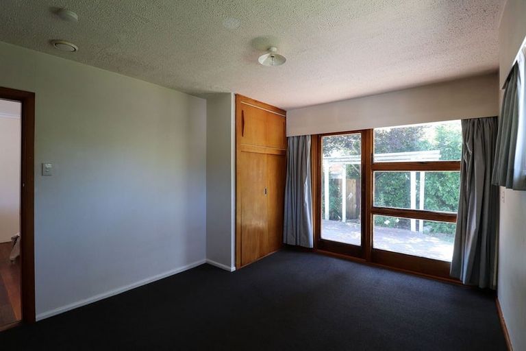 Photo of property in 21 Hanrahan Street, Upper Riccarton, Christchurch, 8041